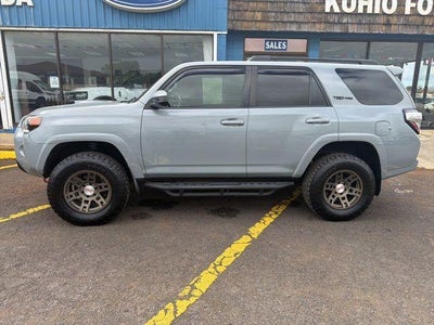2017 Toyota 4Runner SR5 4WD (GS)
