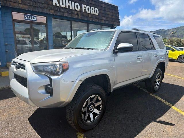 2022 Toyota 4Runner SR5 4WD (GS)