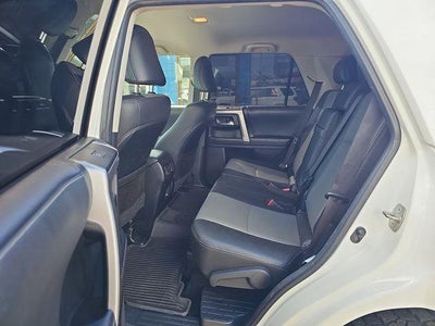 2022 Toyota 4Runner SR5 Premium 4WD (Natl)