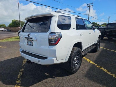 2022 Toyota 4Runner SR5 Premium 4WD (Natl)