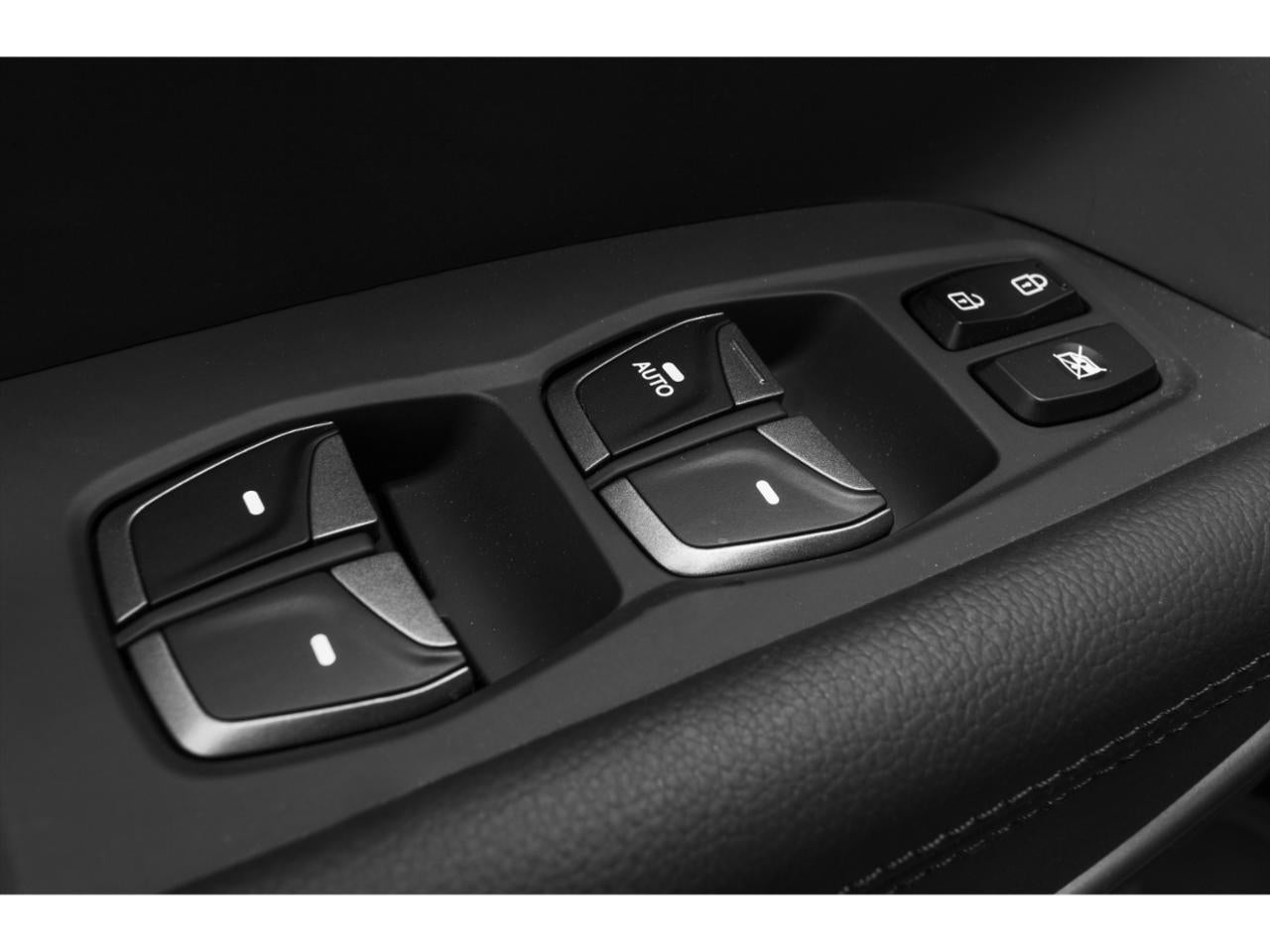 2015 Hyundai SANTA FE FWD 4dr GLS
