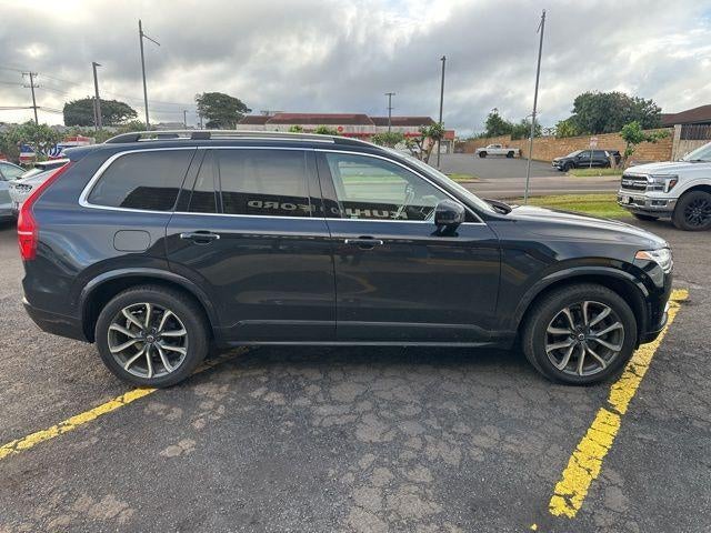 2019 Volvo XC90 T6 AWD Momentum