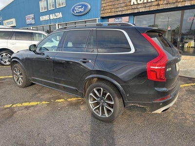 2019 Volvo XC90 T6 AWD Momentum
